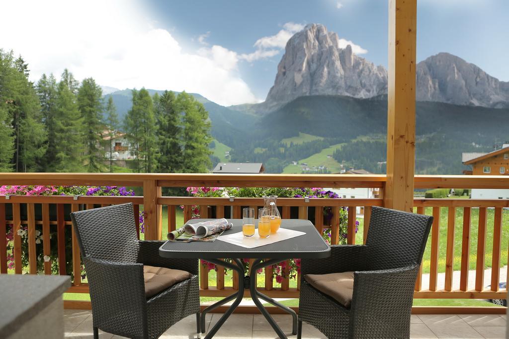 Apartments La Mana Santa Cristina Val Gardena Zewnętrze zdjęcie
